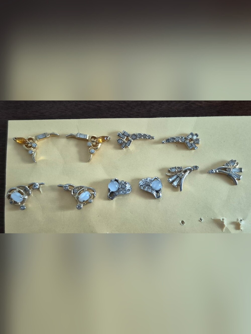 Lot Vintage Rhinestone Eyeglass Clips Collar Sweater Guard Milk Glass Baguette